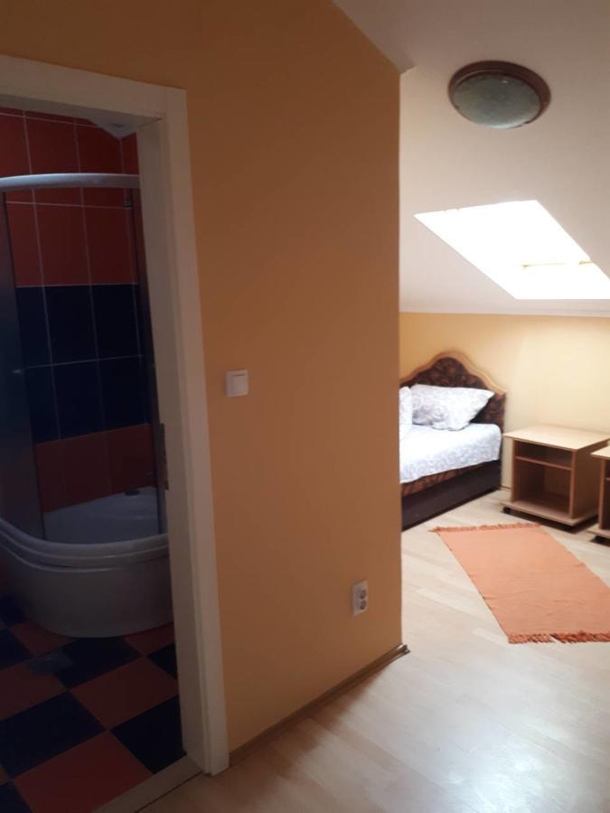 B&B Beli Andjeo Sremska Mitrovica Exterior photo